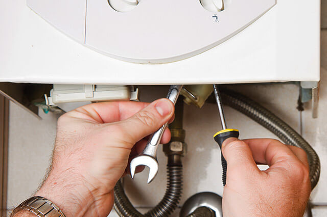 kombi tesisat uzmanı